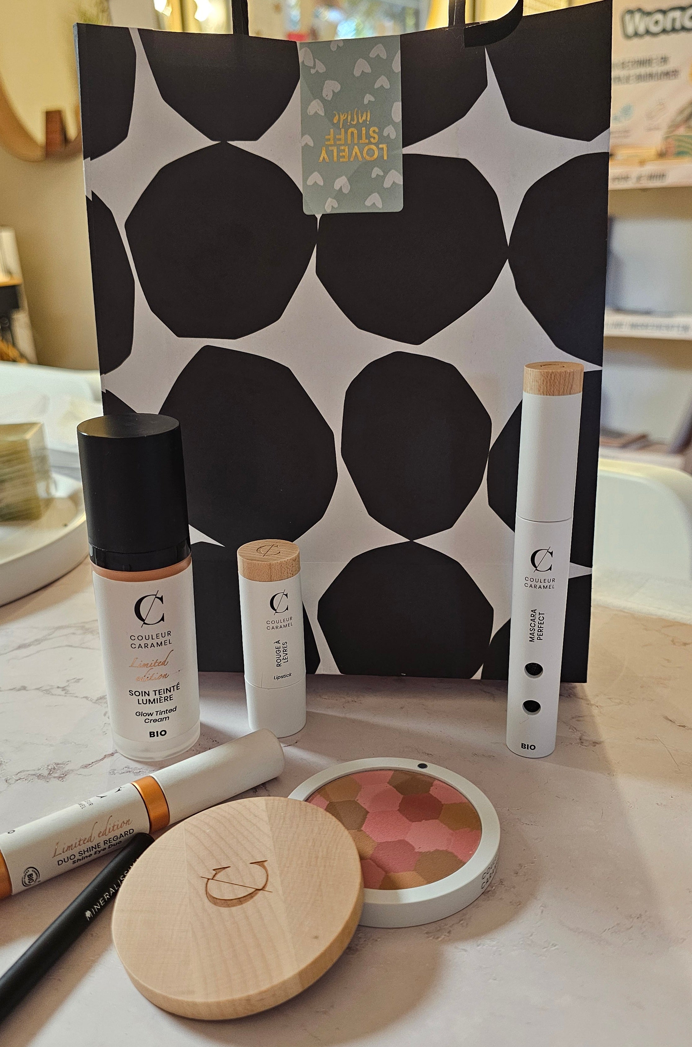 Morning Glow Essentials X-mas Gift de make-up kit voor 40+