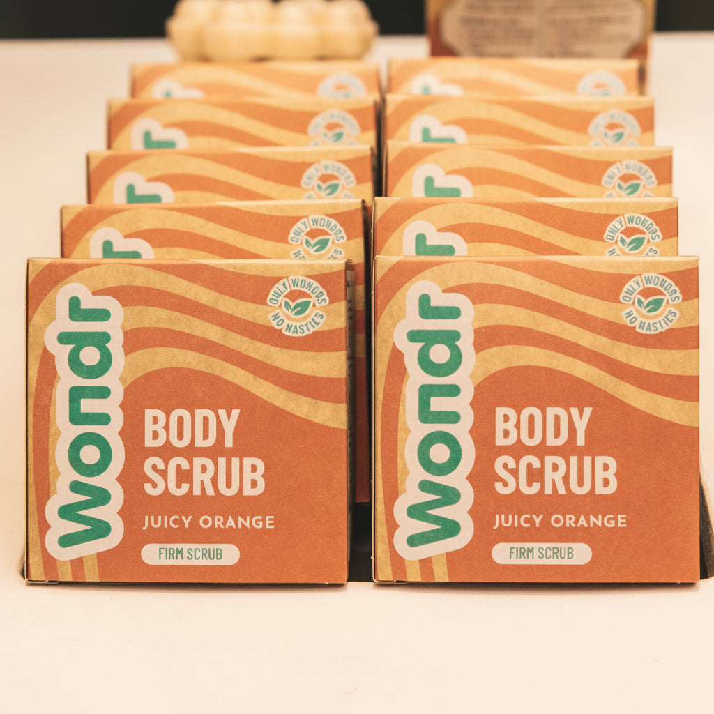 Wondr Juicy Orange Body Scrub Bar