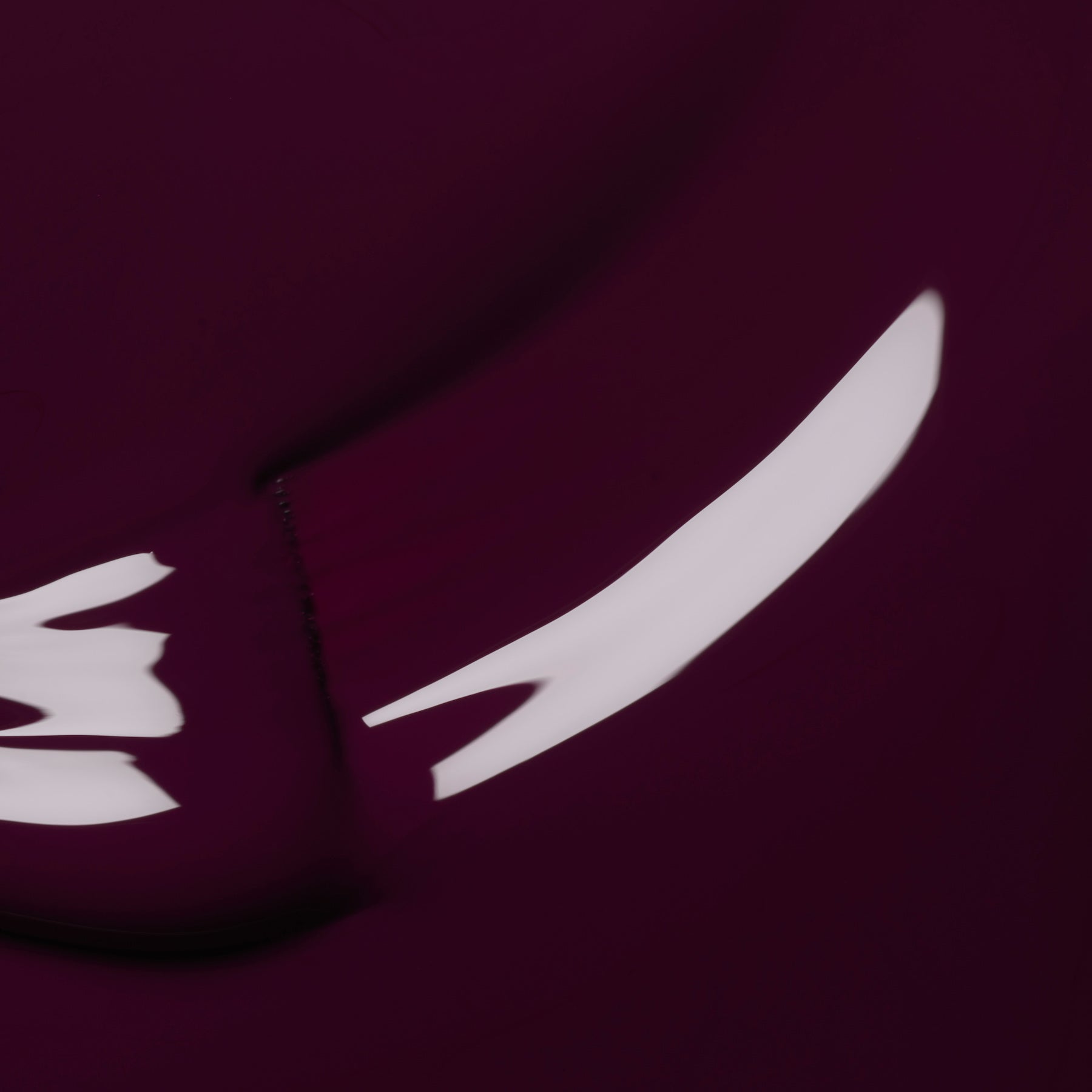 Manucurist Green Flash™ Semi-permanente Nagellak — Aubergine