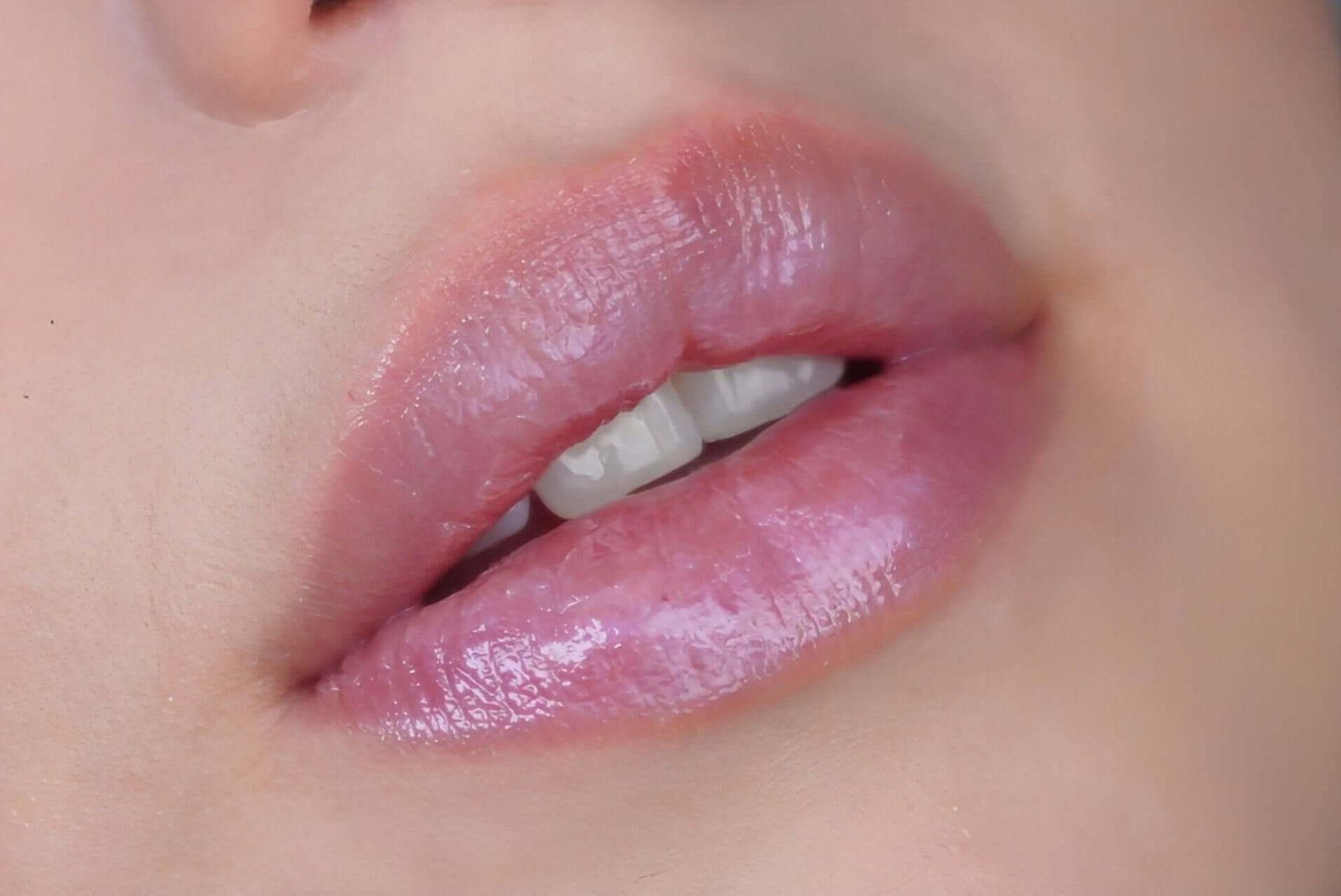 💄 Mineralissima Lipgloss – Pearl en Rosewater