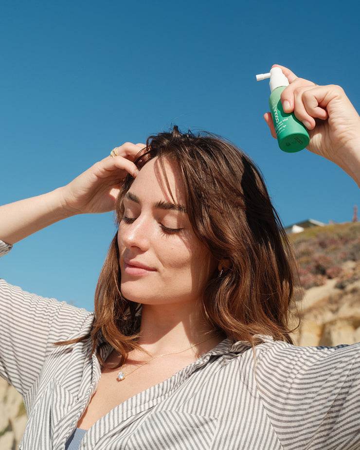 Classic Scalp and Hair Mist - Spf30 - Coola - Ilse de Beaute