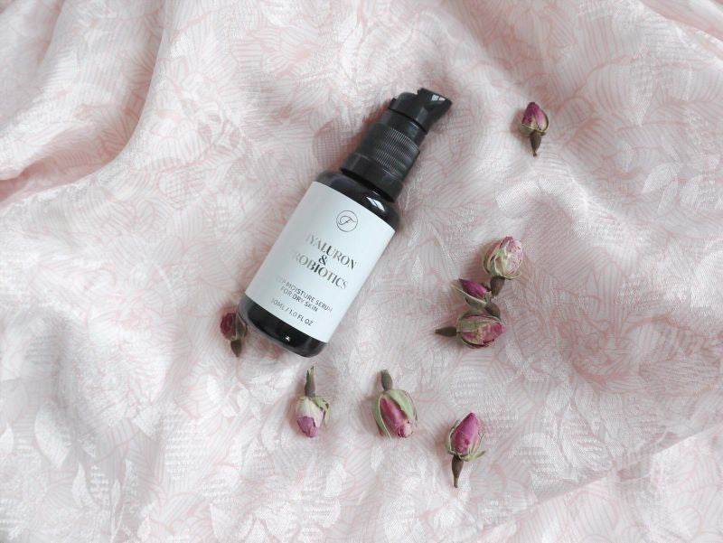 Hyaluron en Probiotics Serum - Ilse de Beaute